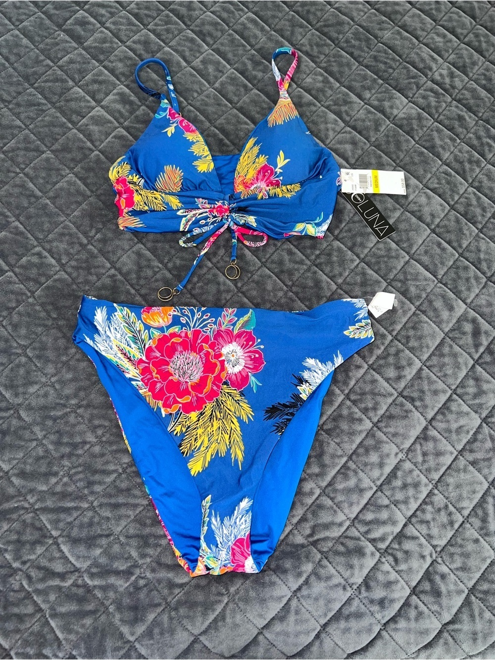 Soluna Bikini Set Women’s Medium 2 Pc Swimwear Tropical Floral High Waist B12